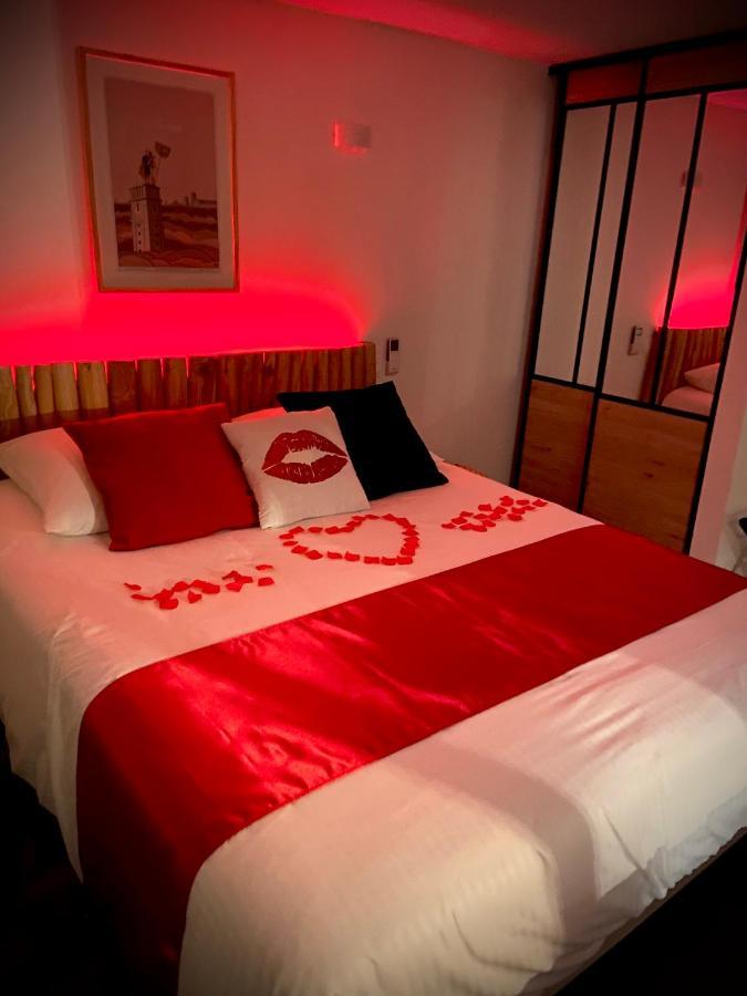 Adorable Guest House Avec Balneo Et Piscine Olonne-sur-Mer Exterior photo